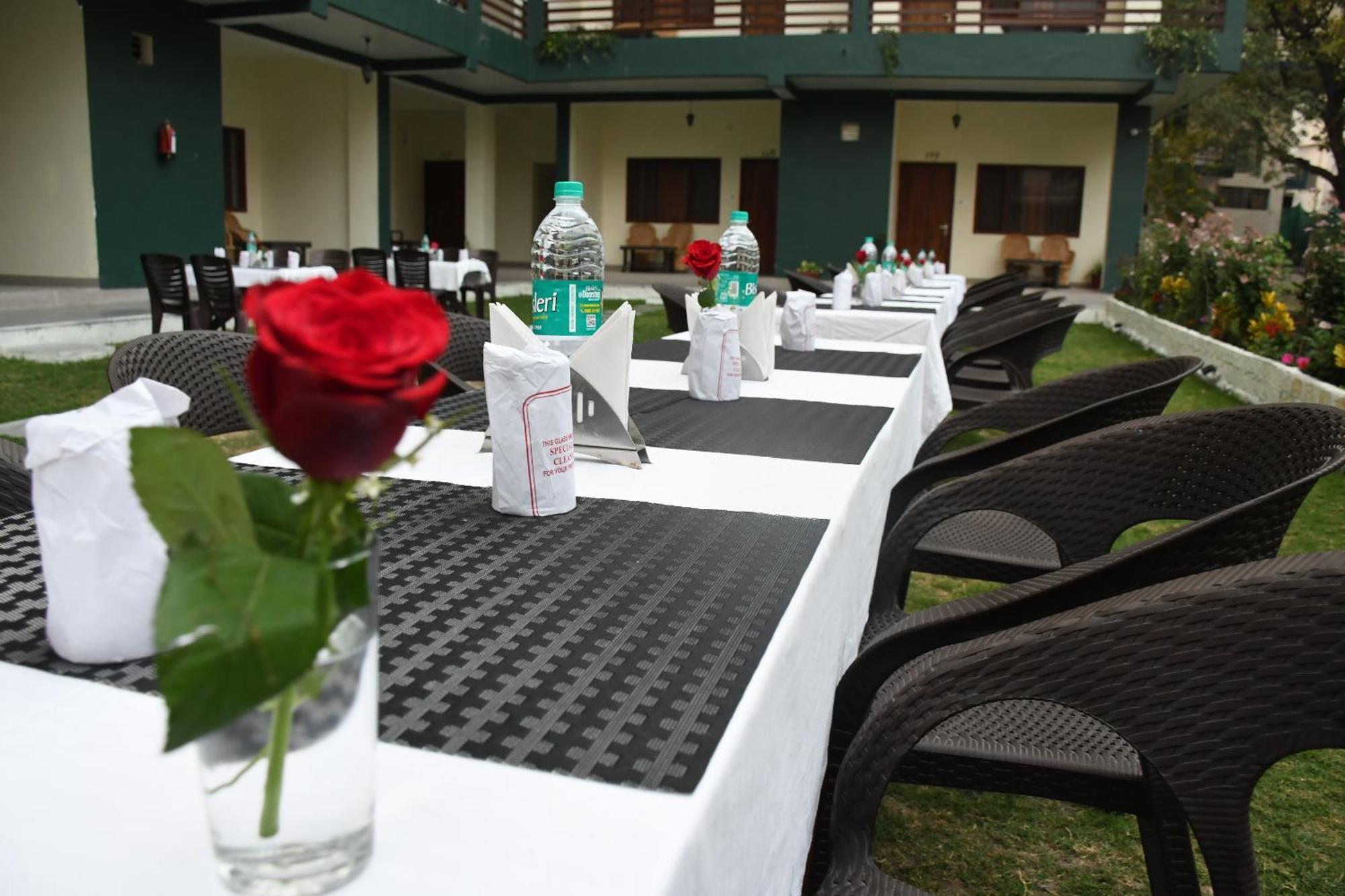 רישיקש Shivansh Green Resort מראה חיצוני תמונה